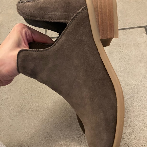 Steve Madden Booties - Picture 8 of 10